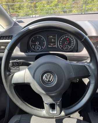 Volkswagen Touran cena 23999 przebieg: 380000, rok produkcji 2010 z Wrocław małe 211